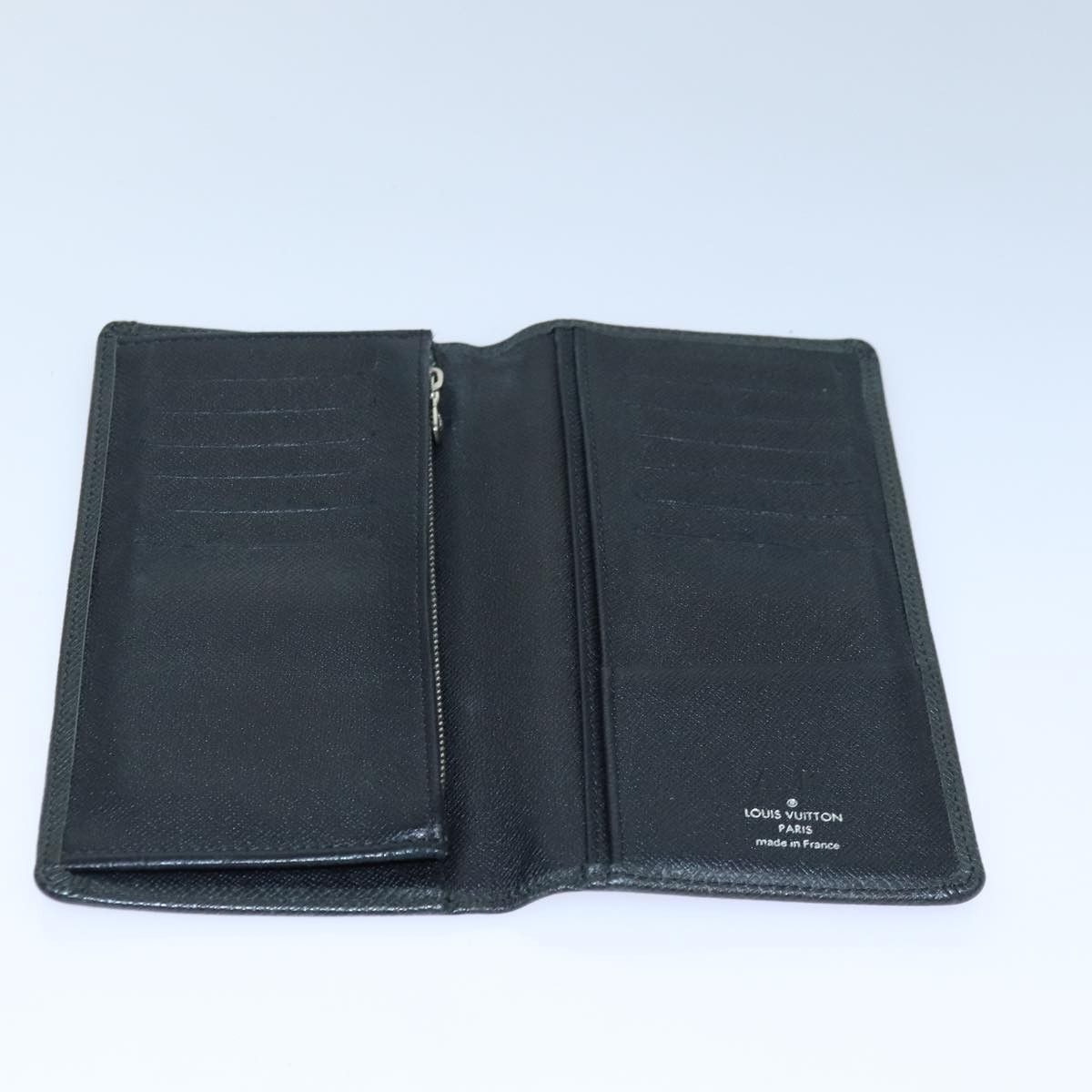Louis Vuitton Louis Vuitton Brazza Long Bifold wallet Taiga Leather Size ONE SIZE - 5 Thumbnail