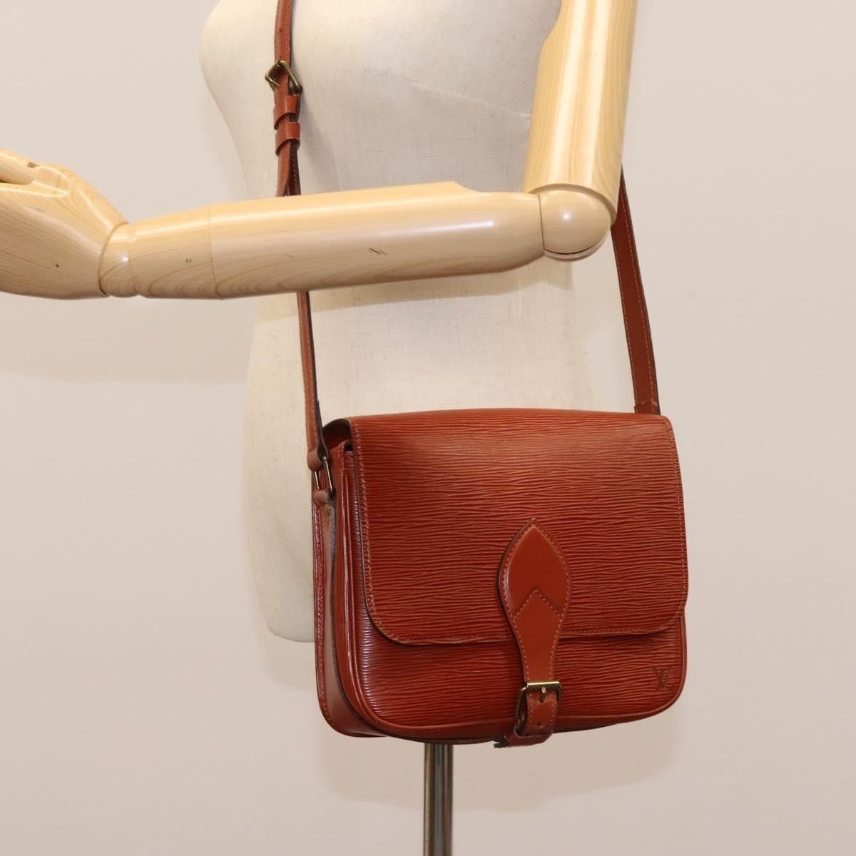 Louis Vuitton Louis Vuitton Cartouchiere Handbag Epi Leather Size ONE SIZE - 14 Thumbnail
