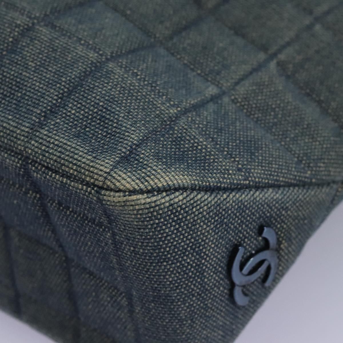 Chanel Chanel Chocolate Bar Tote Quilted Canvas Size ONE SIZE - 12 Thumbnail