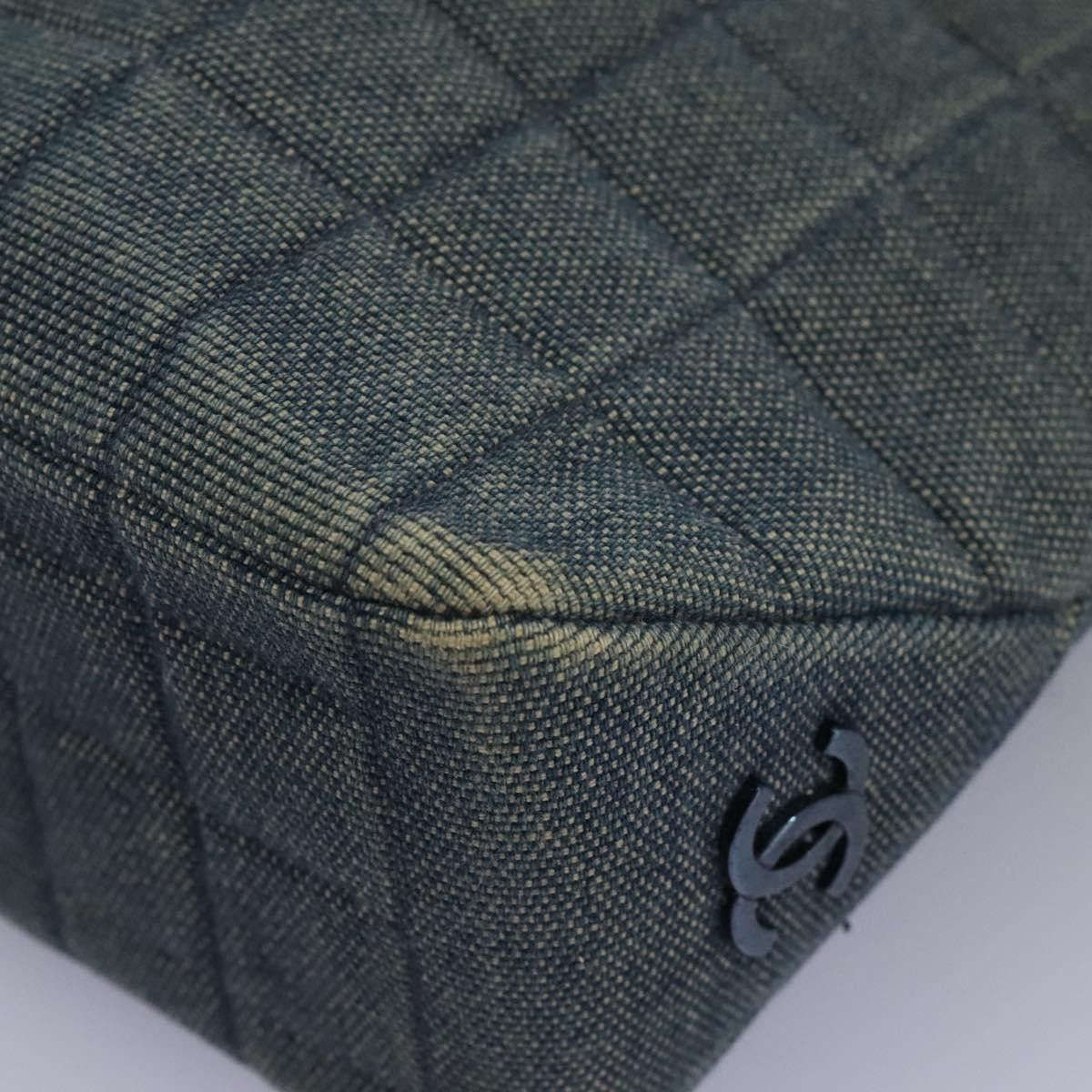 Chanel Chanel Chocolate Bar Tote Quilted Canvas Size ONE SIZE - 11 Thumbnail