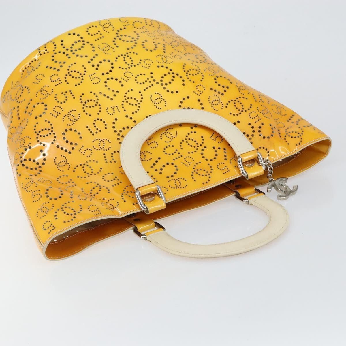 Chanel Chanel CC No.5 Shopping Tote Perforated Patent Size ONE SIZE - 17 Thumbnail