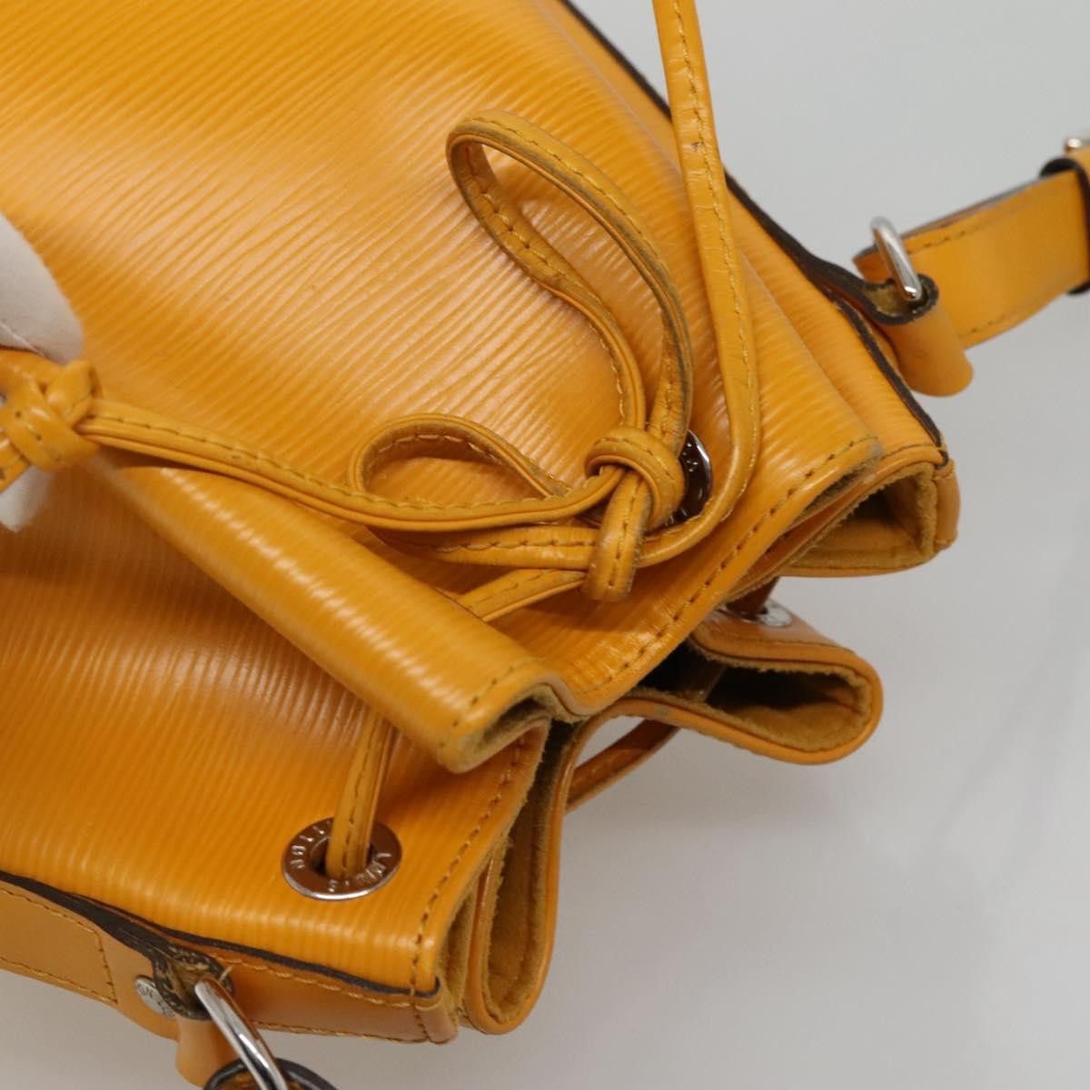Louis Vuitton Louis Vuitton Noe Handbag Epi Leather Size ONE SIZE - 15 Thumbnail