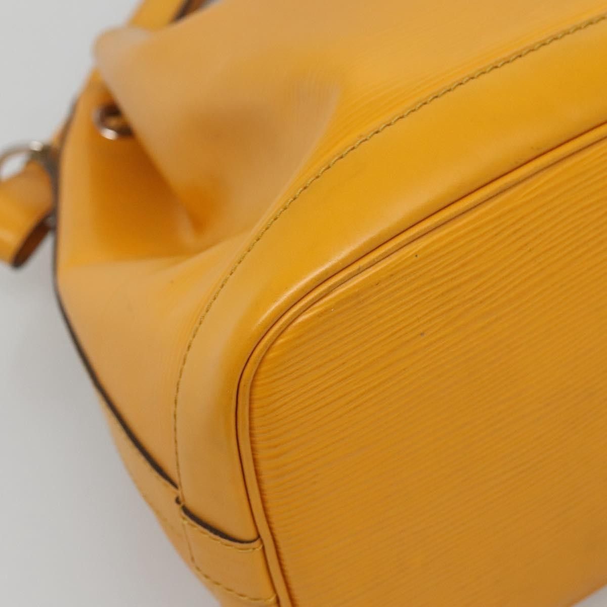Louis Vuitton Louis Vuitton Noe Handbag Epi Leather Size ONE SIZE - 11 Thumbnail