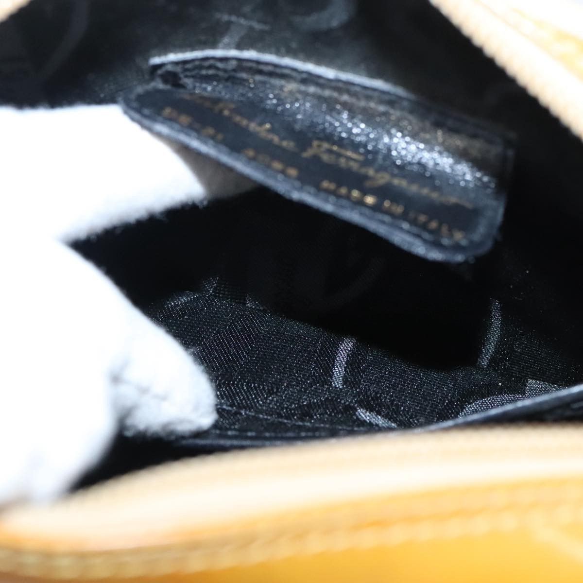 Salvatore Ferragamo Salvatore Ferragamo Gancini Zip Pouch Leather Size ONE SIZE - 20 Thumbnail