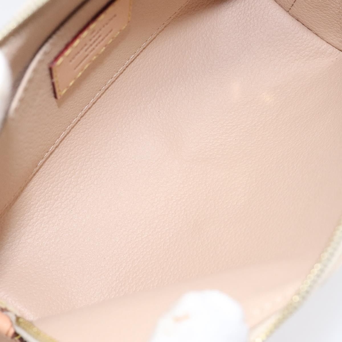 Louis Vuitton Louis Vuitton Cosmetic Pouch Damier Size ONE SIZE - 5 Thumbnail