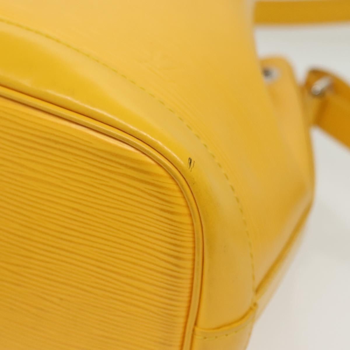 Louis Vuitton Louis Vuitton Noe Handbag Epi Leather Size ONE SIZE - 12 Thumbnail