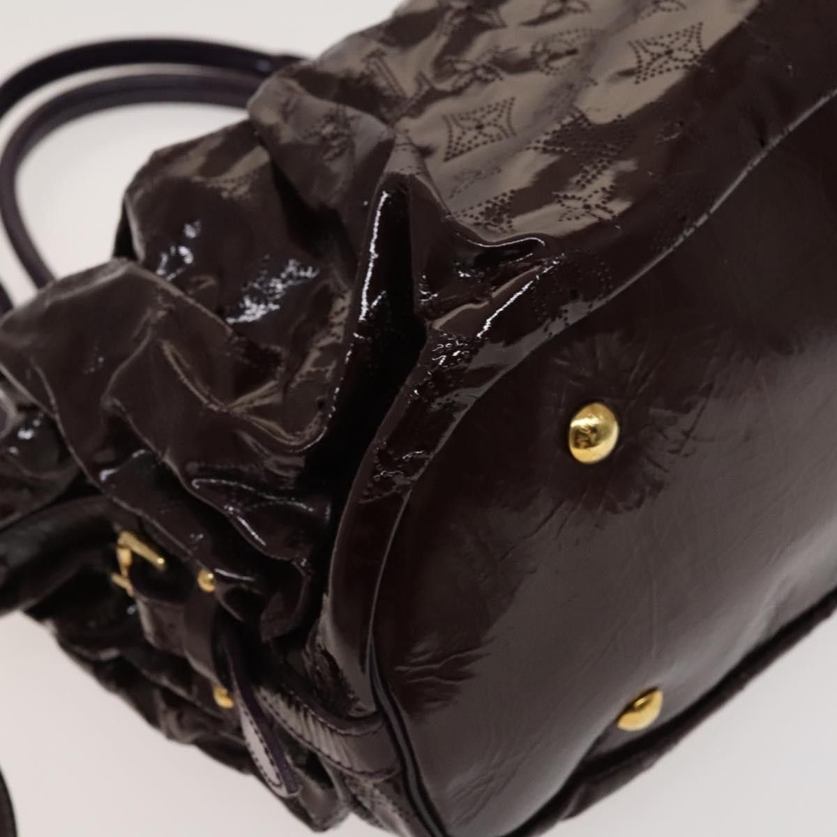 Louis Vuitton Louis Vuitton Surya Tote bag Mahina Patent Leather Size ONE SIZE - 9 Thumbnail
