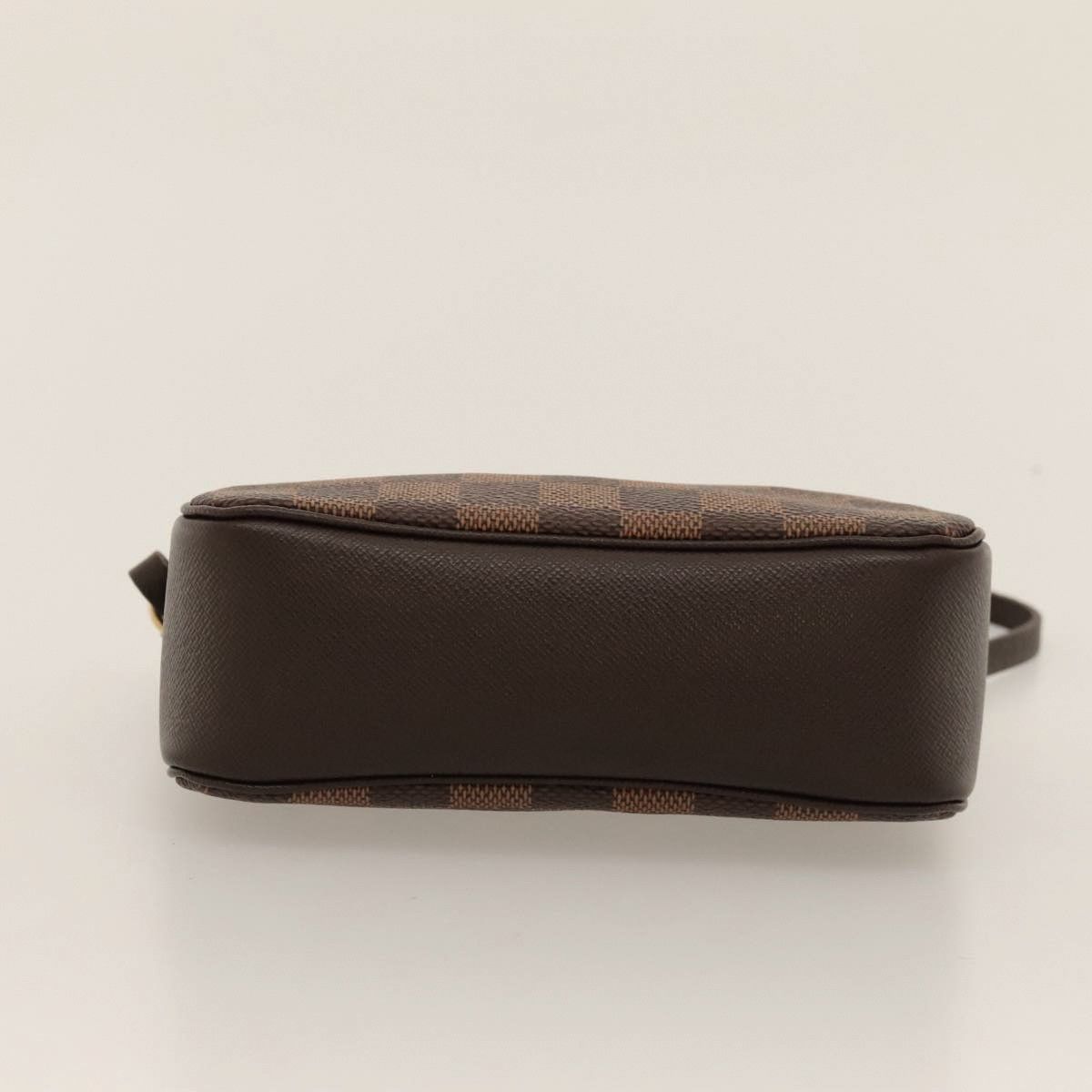 Louis Vuitton Louis Vuitton Trousse Make Up Bag Damier Size ONE SIZE - 16 Thumbnail