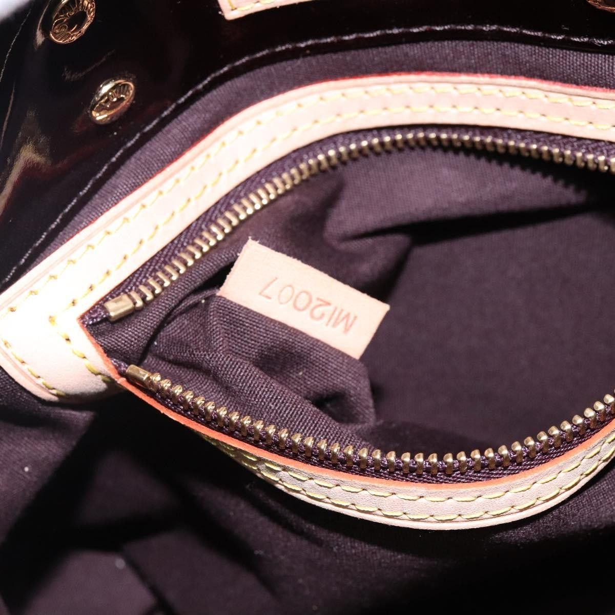 Louis Vuitton Louis Vuitton Reade Handbag Monogram Vernis Size ONE SIZE - 7 Thumbnail