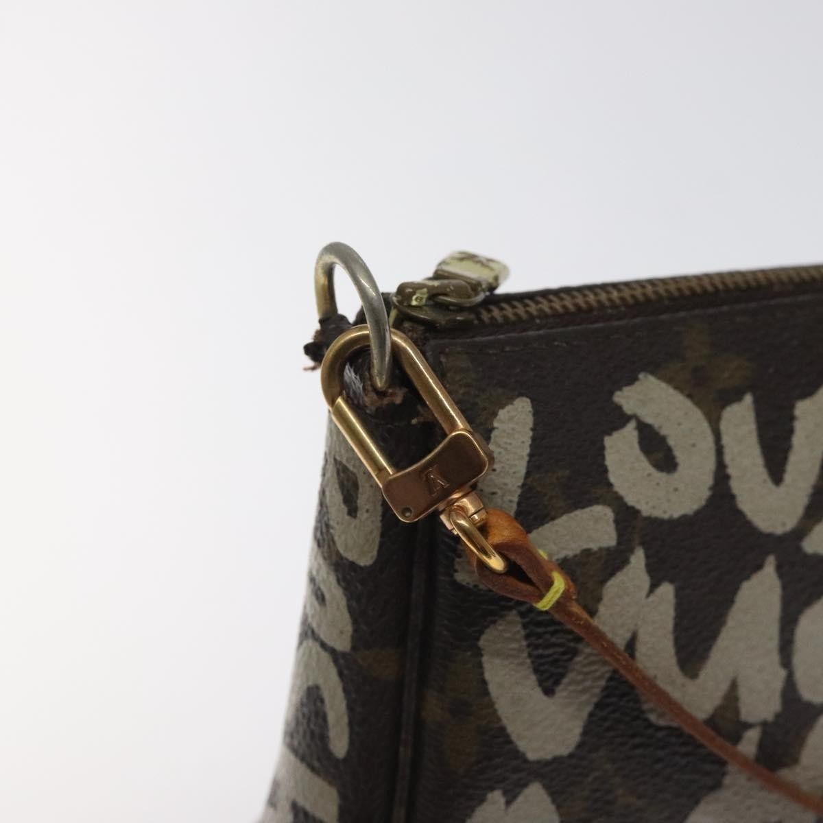 Louis Vuitton Louis Vuitton Pochette Accessoires Limited Edition Monogram Graffiti Size ONE SIZE - 19 Thumbnail