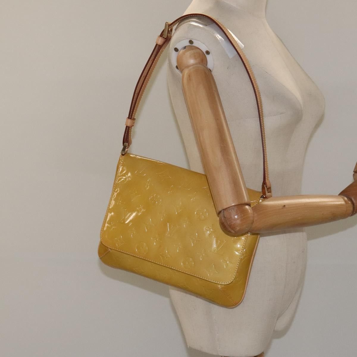 Louis Vuitton Louis Vuitton Thompson Street Handbag Monogram Vernis Size ONE SIZE - 14 Thumbnail