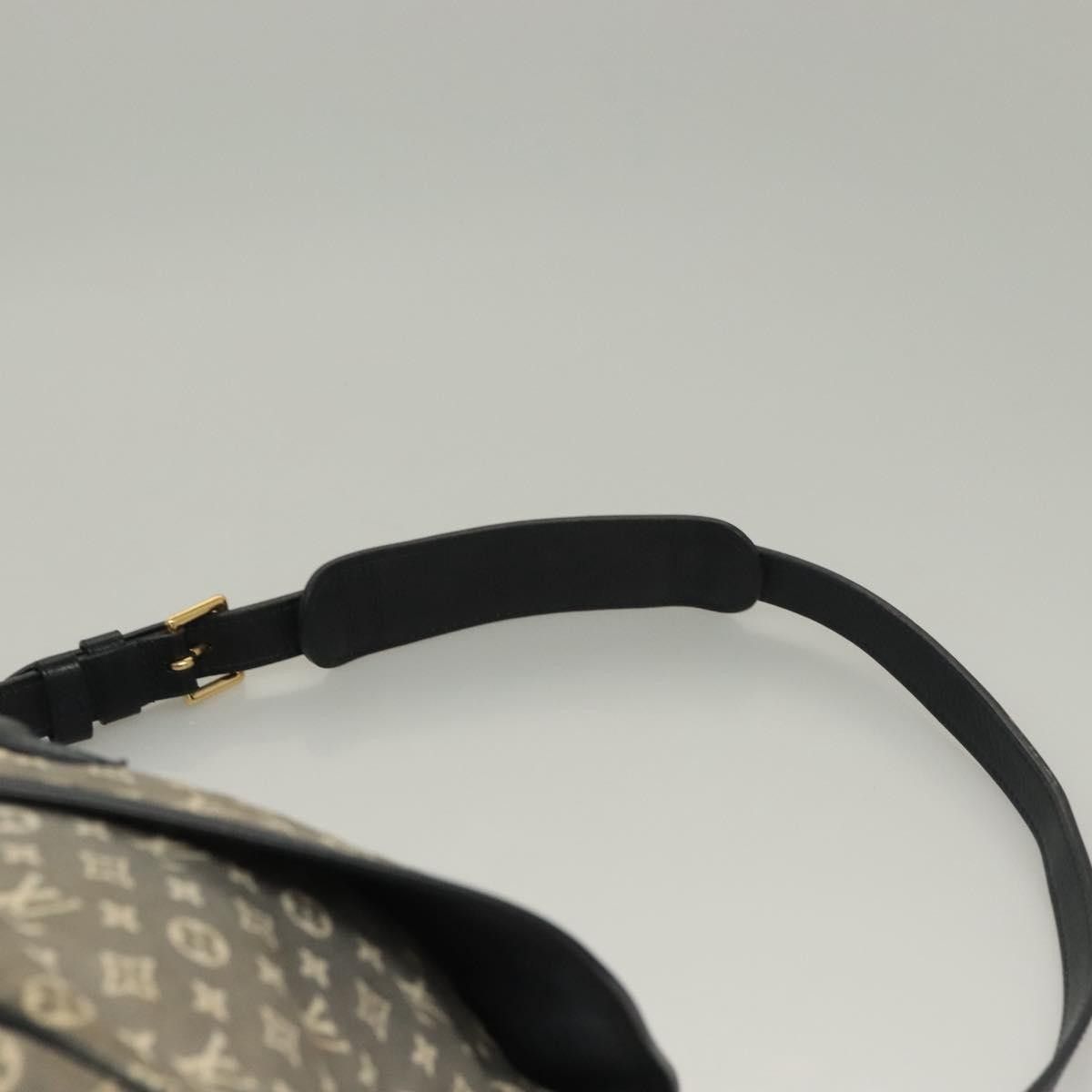 Louis Vuitton Louis Vuitton Saumur Handbag Monogram Idylle Size ONE SIZE - 16 Thumbnail