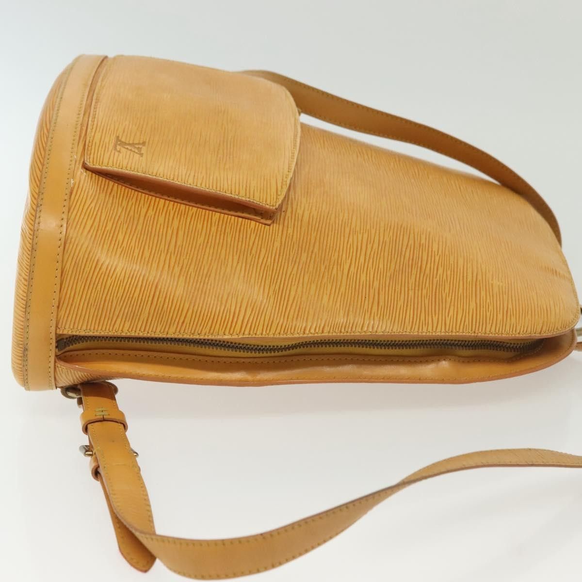 Louis Vuitton Louis Vuitton Gobelins Backpack Epi Leather Size ONE SIZE - 3 Thumbnail