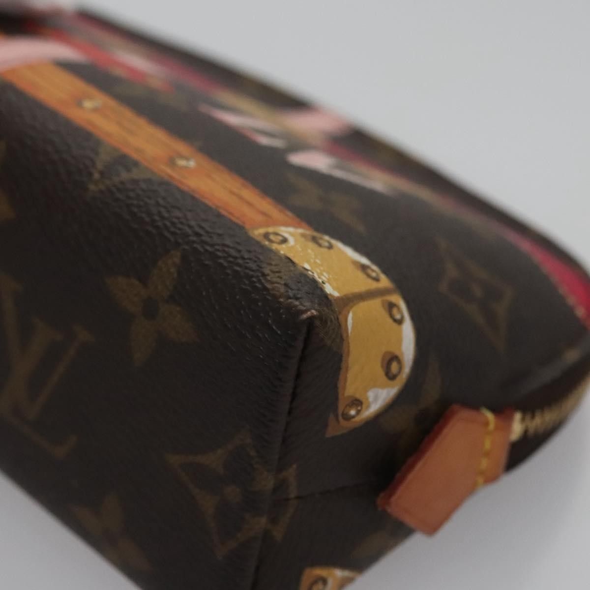 Louis Vuitton Louis Vuitton Cosmetic Pouch Limited Edition Summer Trunks Monogram Canvas Size ONE SIZE - 9 Thumbnail