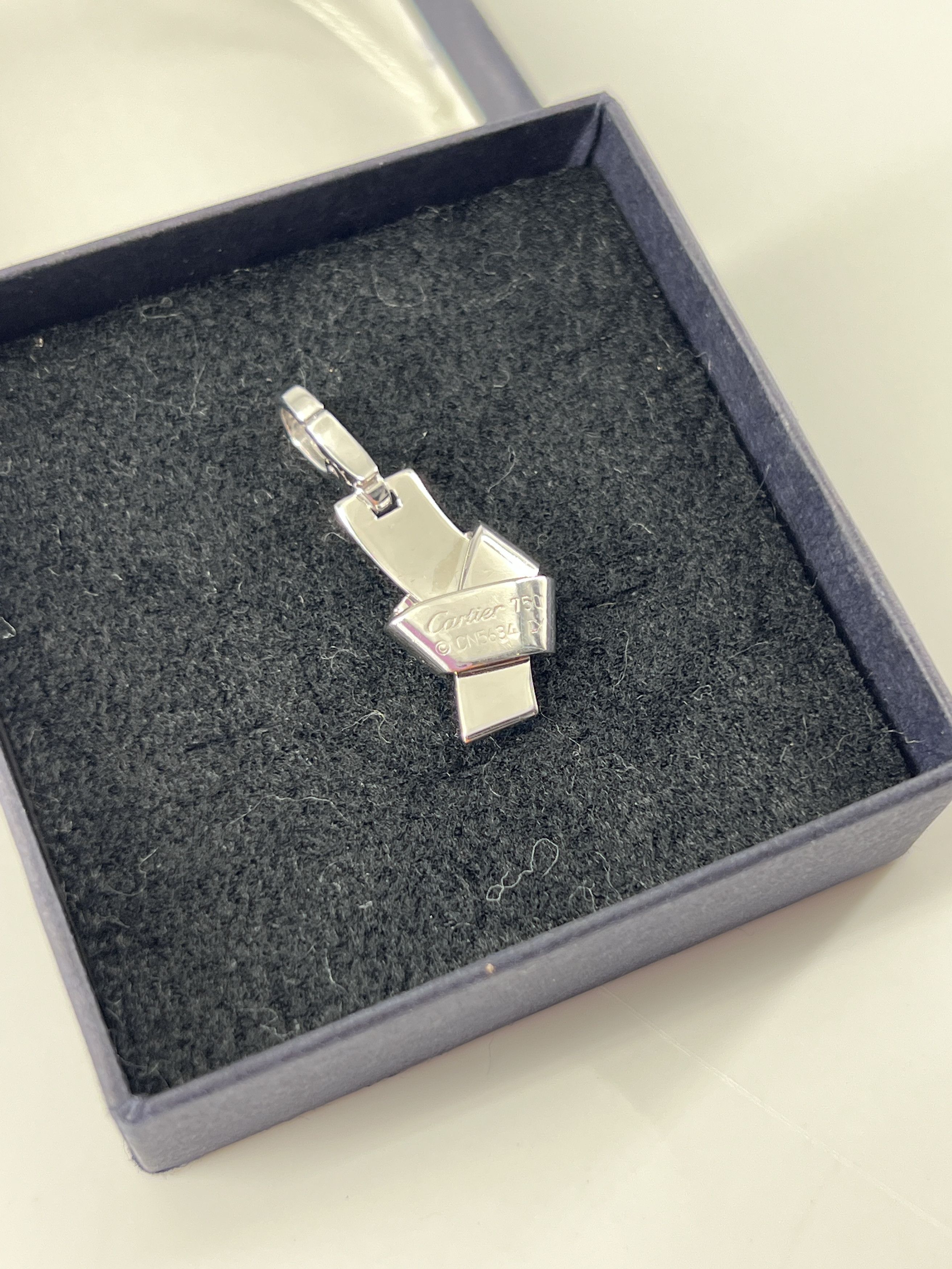 Cartier Cartier Knot Pendant Silver Size ONE SIZE - 4 Thumbnail