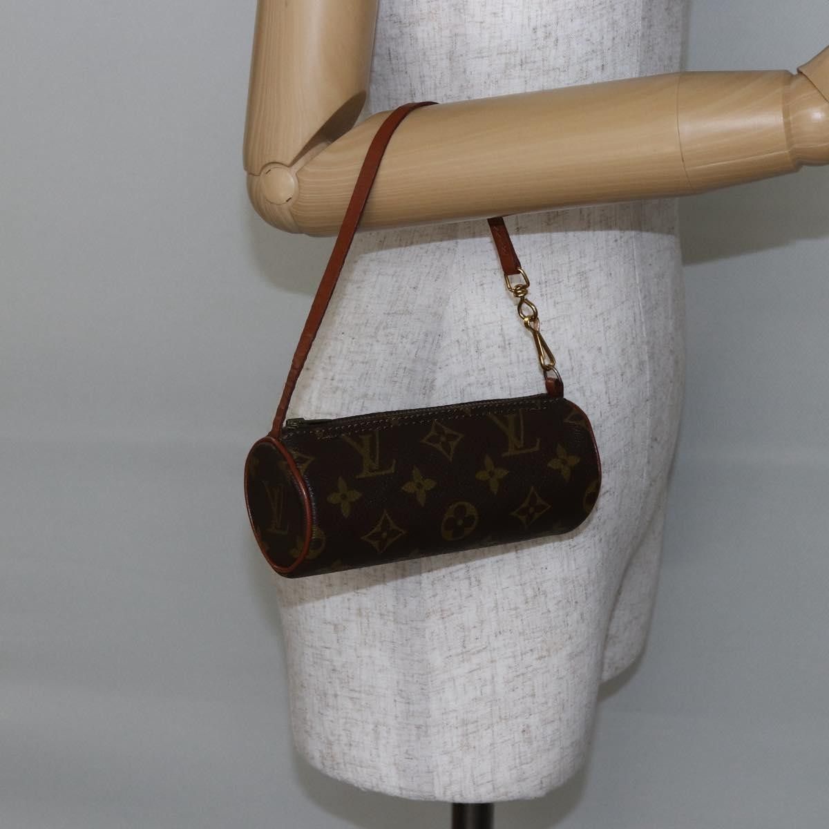 Louis Vuitton Louis Vuitton Papillon Pochette Monogram Canvas Size ONE SIZE - 12 Thumbnail