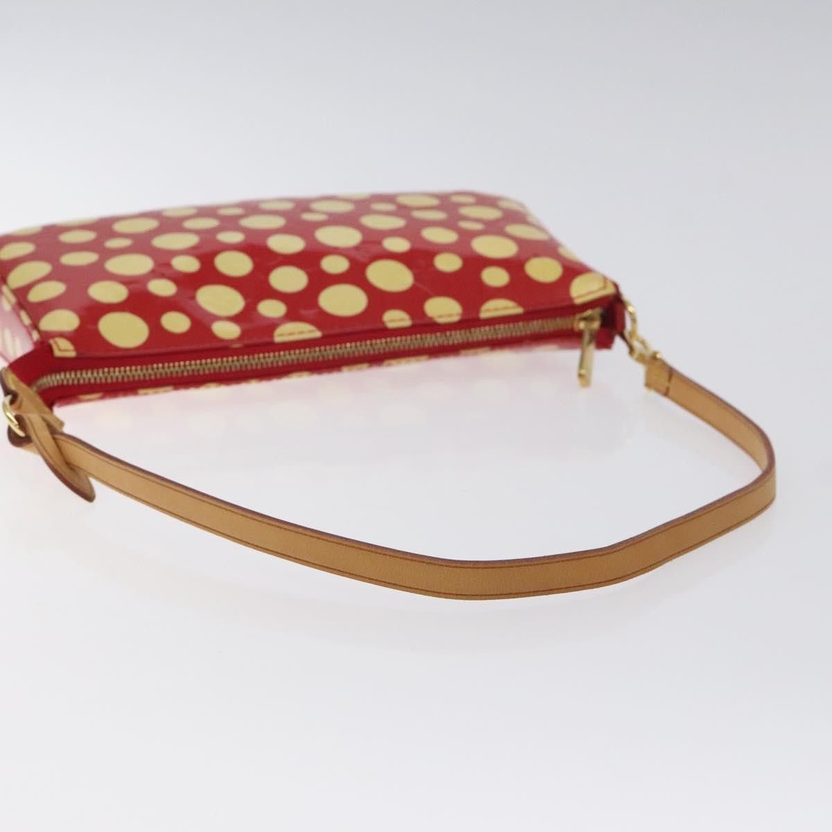 Louis Vuitton Louis Vuitton Pochette Accessoires Yayoi Kusama Painted Dots Monogram vernis Size ONE SIZE - 8 Thumbnail