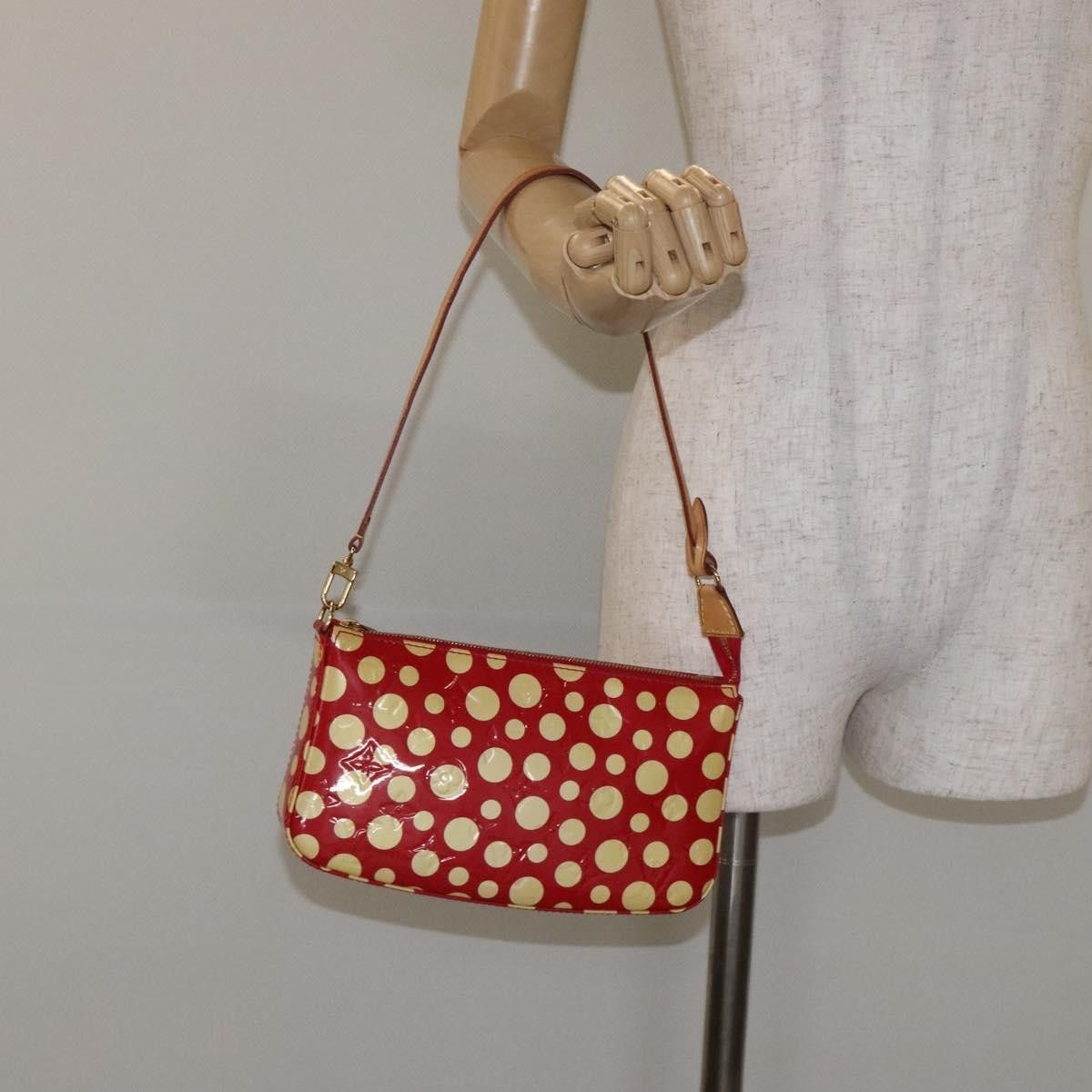 Louis Vuitton Louis Vuitton Pochette Accessoires Yayoi Kusama Painted Dots Monogram vernis Size ONE SIZE - 15 Thumbnail