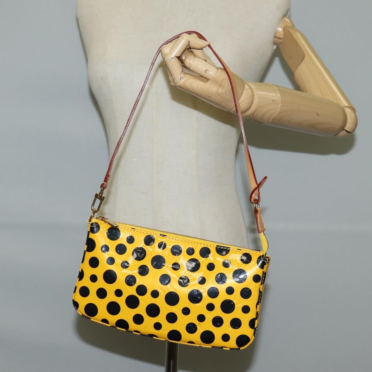 Louis Vuitton Louis Vuitton Pochette Accessoires Yayoi Kusama Painted Dots Monogram vernis Size ONE SIZE - 14 Thumbnail