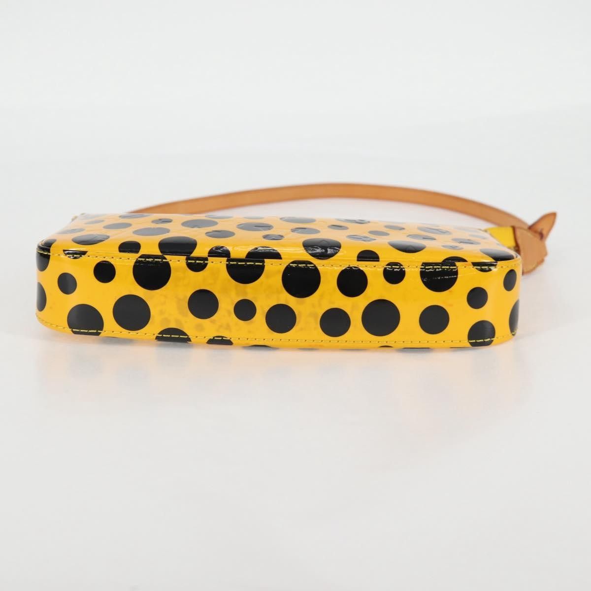 Louis Vuitton Louis Vuitton Pochette Accessoires Yayoi Kusama Painted Dots Monogram vernis Size ONE SIZE - 16 Thumbnail