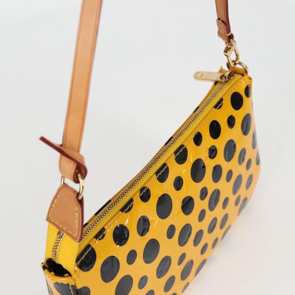 Louis Vuitton Louis Vuitton Pochette Accessoires Yayoi Kusama Painted Dots Monogram vernis Size ONE SIZE - 15 Thumbnail
