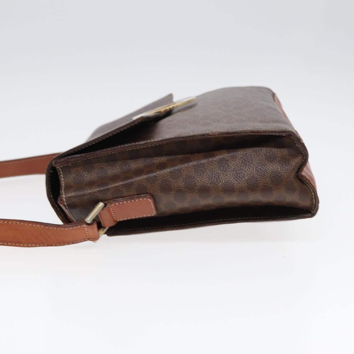 Celine Celine Vintage Macadam Circle Logo Shoulder Bag Canvas and Leather Size ONE SIZE - 4 Thumbnail