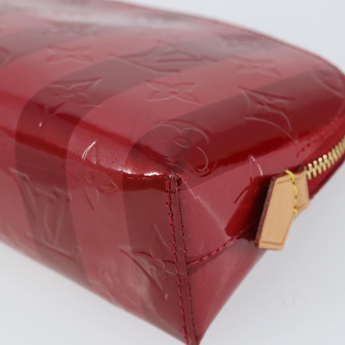 Louis Vuitton Louis Vuitton Cosmetic Size ONE SIZE - 8 Thumbnail