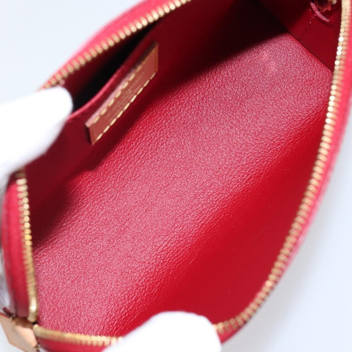 Louis Vuitton Louis Vuitton Cosmetic Size ONE SIZE - 5 Thumbnail
