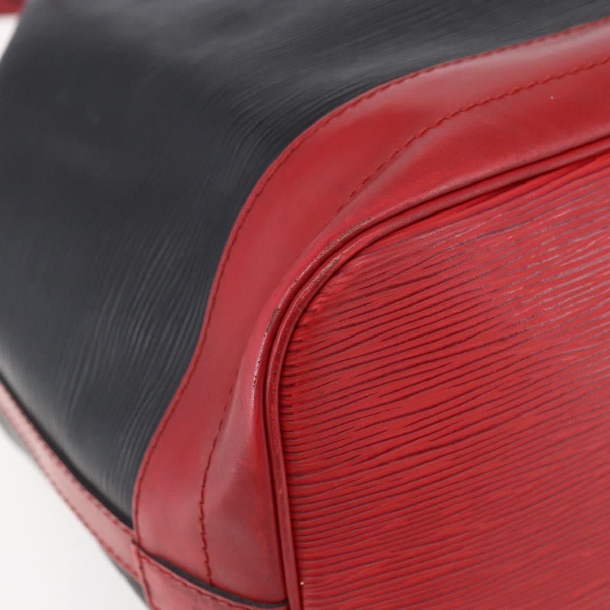 Louis Vuitton Louis Vuitton Bicolor Noe Epi Leather Size ONE SIZE - 9 Thumbnail