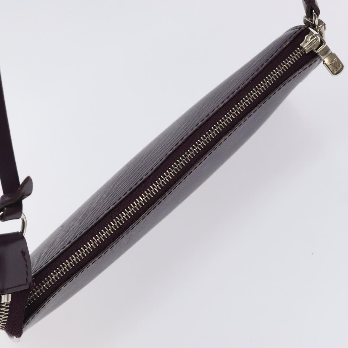 Louis Vuitton Louis Vuitton Pochette Accessoires Epi Leather Size ONE SIZE - 17 Thumbnail