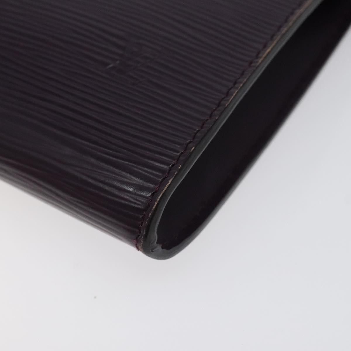 Louis Vuitton Louis Vuitton Pochette Accessoires Epi Leather Size ONE SIZE - 9 Thumbnail