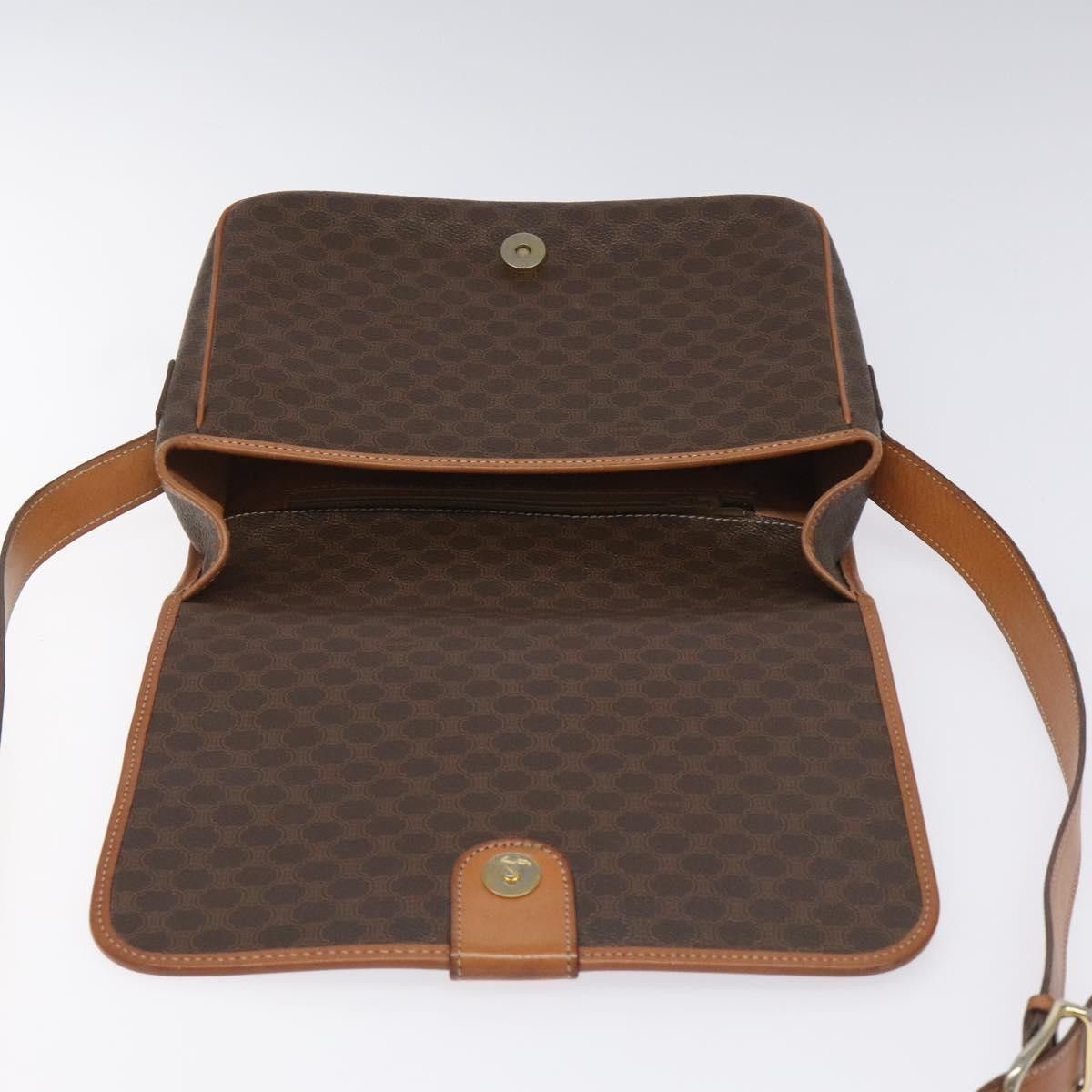 Celine Celine Macadam Shoulder Bag PVC Leather Size ONE SIZE - 19 Thumbnail