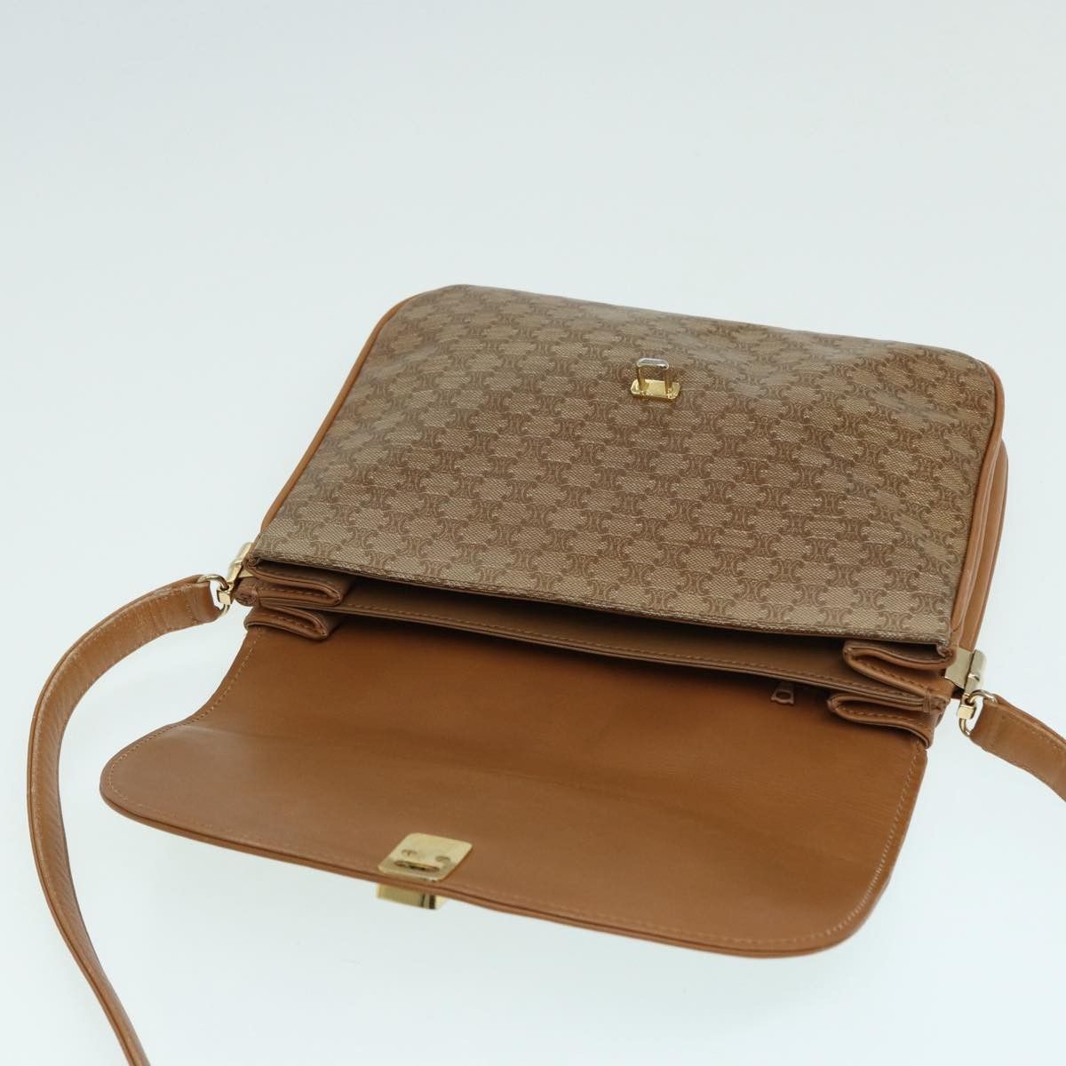 Celine Celine Macadam Shoulder Bag PVC Leather Size ONE SIZE - 19 Thumbnail