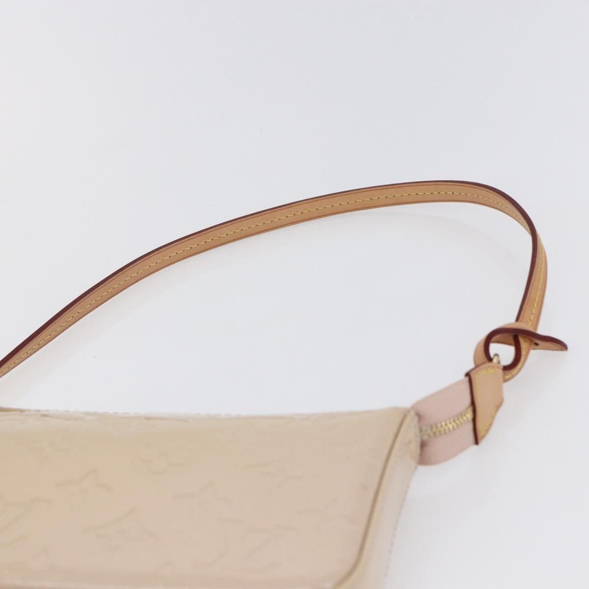 Louis Vuitton Louis Vuitton Pochette Accessoires Patent Leather Size ONE SIZE - 18 Thumbnail