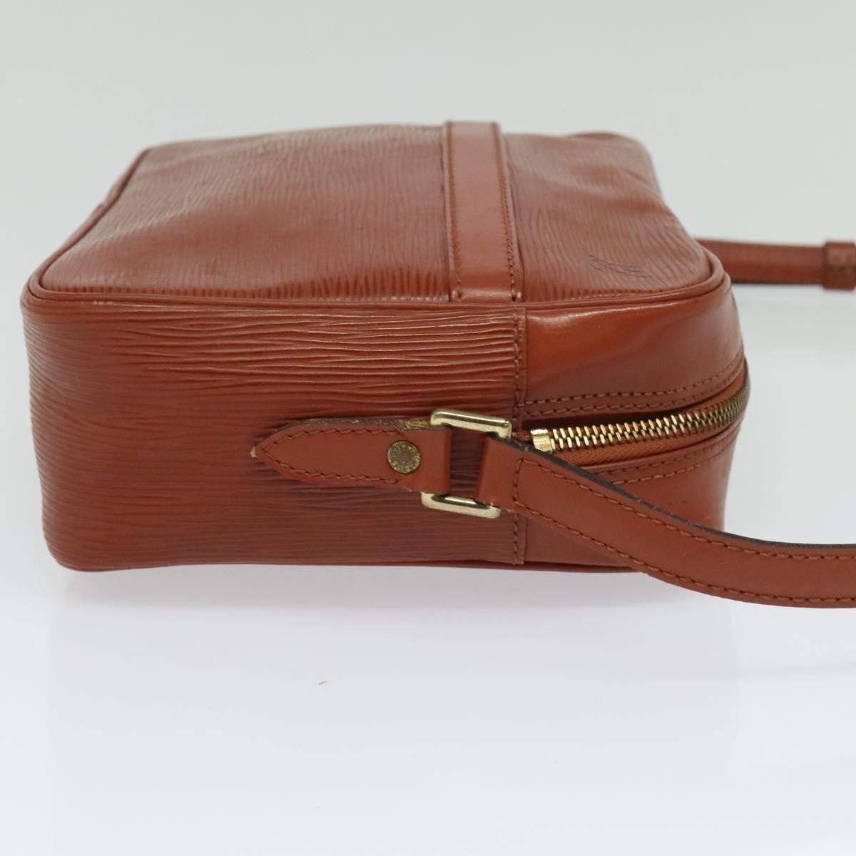 Louis Vuitton Louis Vuitton Trocadero Handbag Epi Leather Size ONE SIZE - 4 Thumbnail