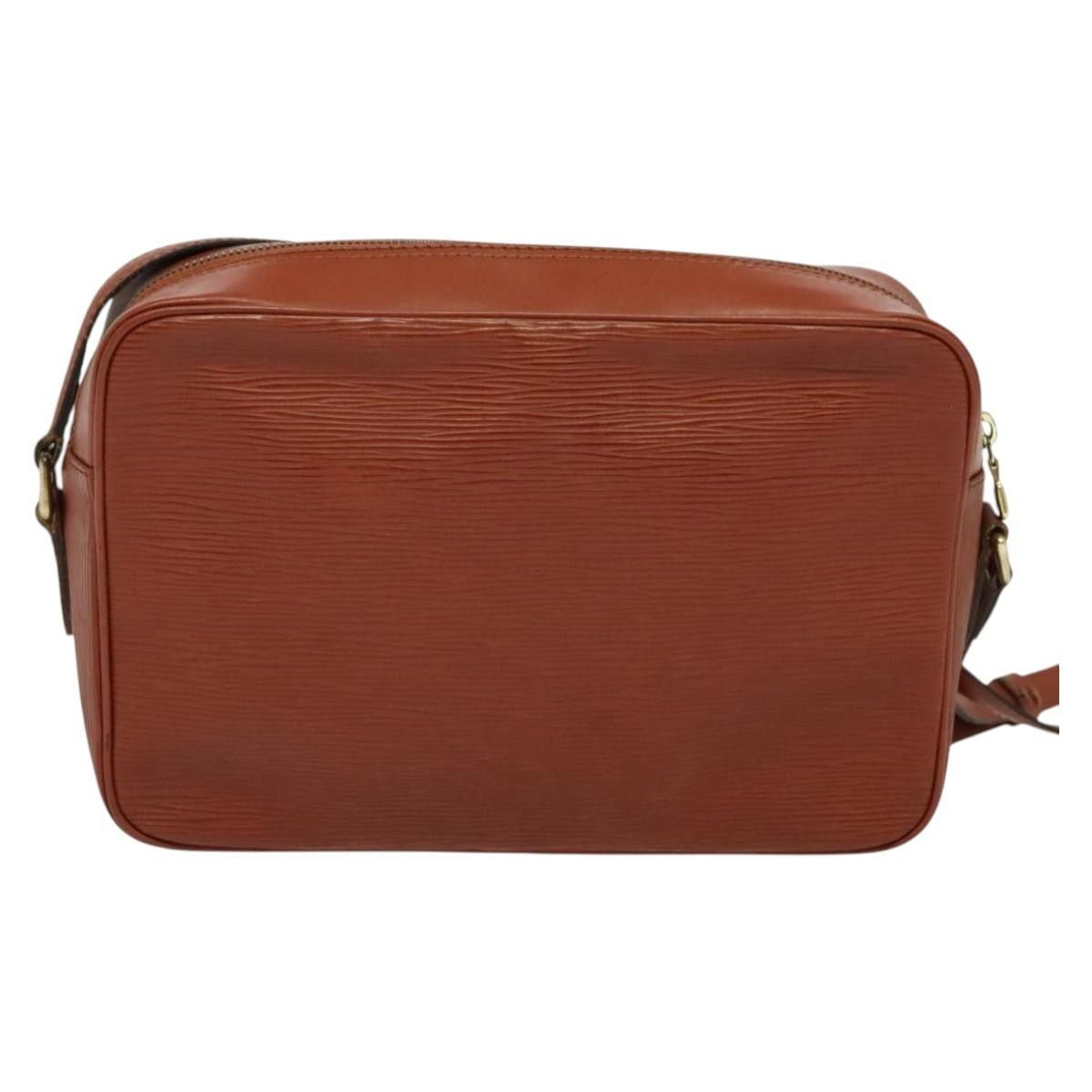 Louis Vuitton Louis Vuitton Trocadero Handbag Epi Leather Size ONE SIZE - 2 Thumbnail