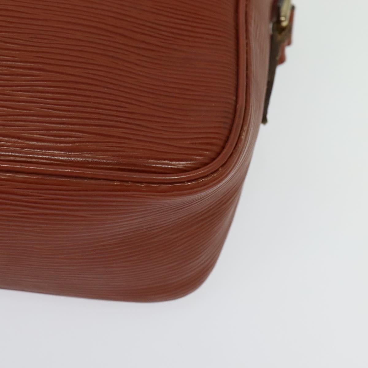 Louis Vuitton Louis Vuitton Trocadero Handbag Epi Leather Size ONE SIZE - 10 Thumbnail