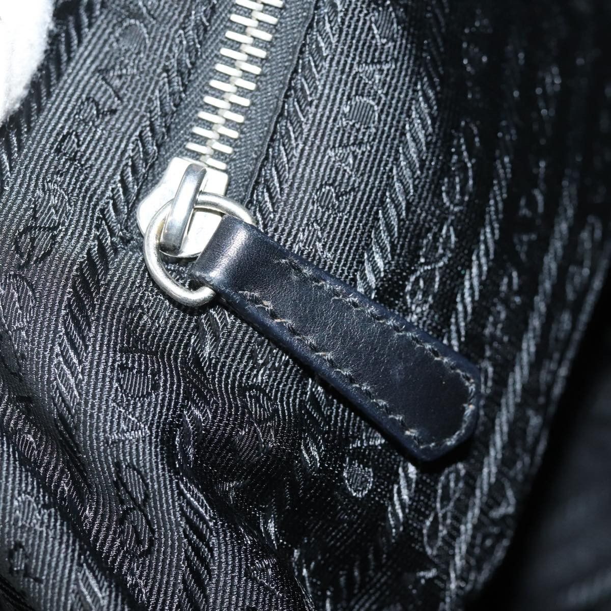 Prada Prada Zip Hobo Tessuto with Leather Size ONE SIZE - 16 Thumbnail