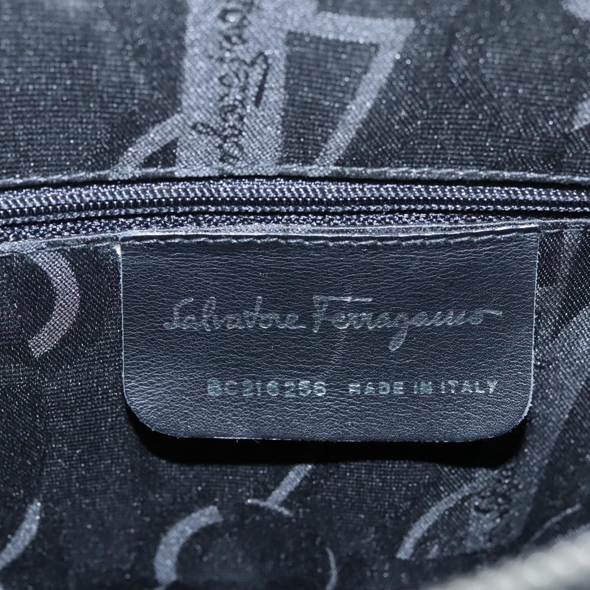 Salvatore Ferragamo Salvatore Ferragamo Gancini Shoulder Bag Leather Size ONE SIZE - 6 Thumbnail