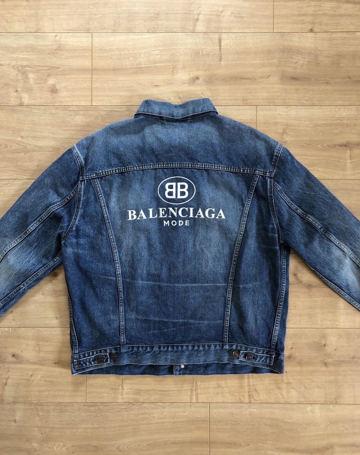 Balenciaga mode denim jacket hotsell