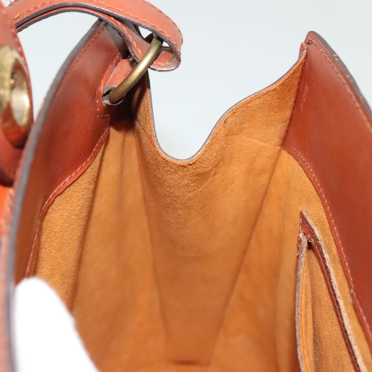 Louis Vuitton Louis Vuitton Cluny Shoulder Bag Epi Leather Size ONE SIZE - 19 Thumbnail