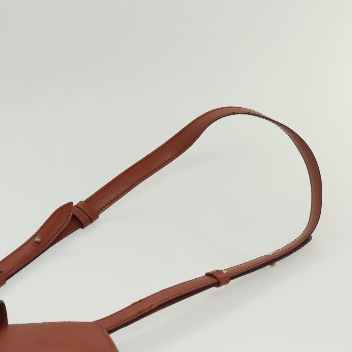 Louis Vuitton Louis Vuitton Cluny Shoulder Bag Epi Leather Size ONE SIZE - 17 Thumbnail