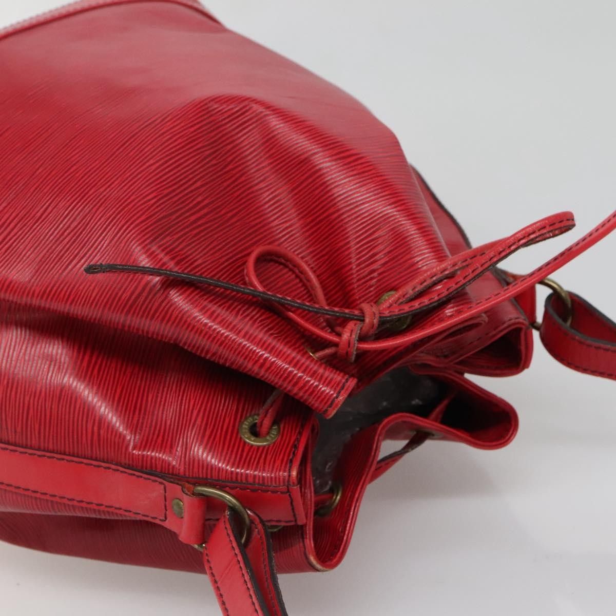 Louis Vuitton Louis Vuitton Noe Handbag Epi Leather Size ONE SIZE - 15 Thumbnail