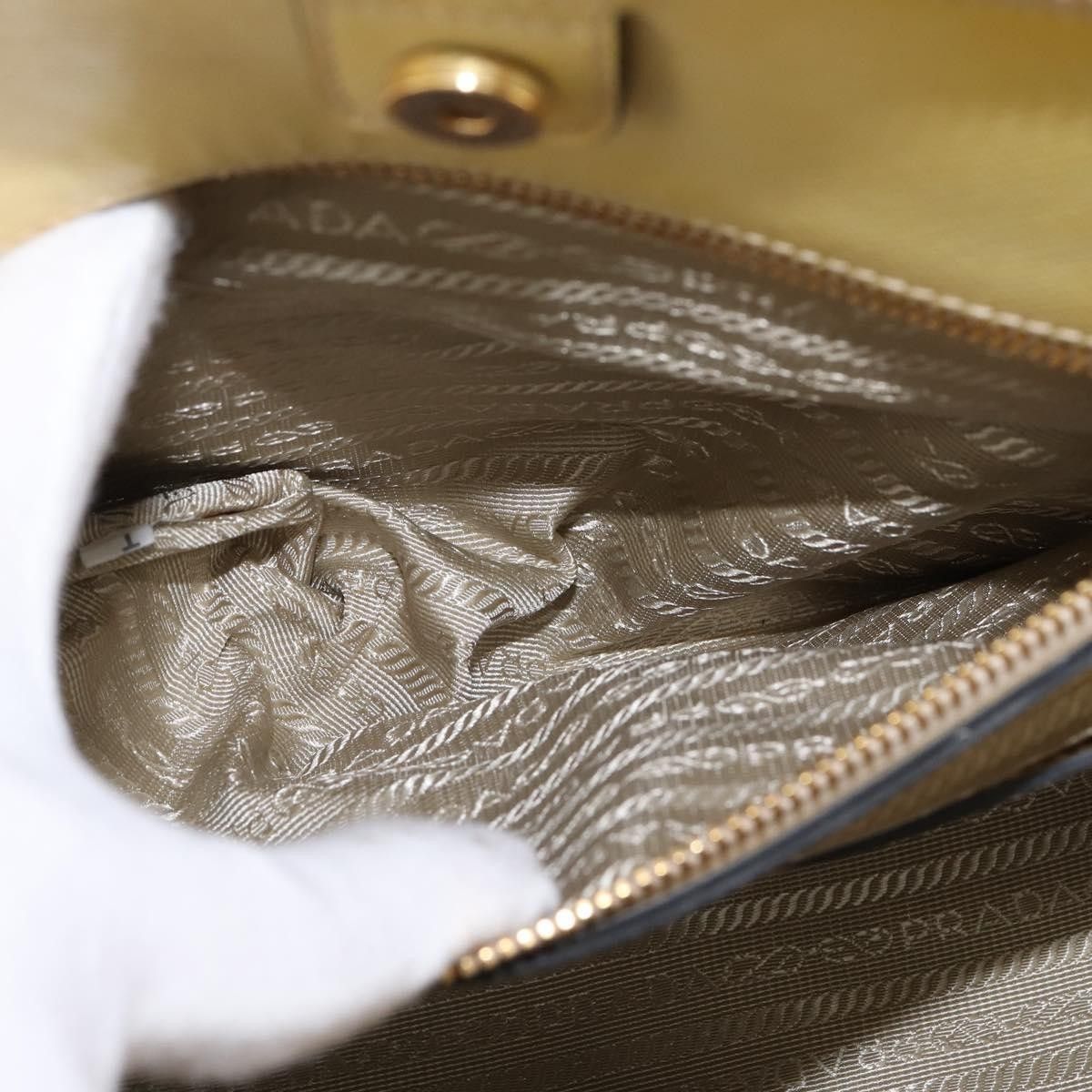 Prada Prada Promenade Shoulder Bag Saffiano Leather Size ONE SIZE - 23 Thumbnail