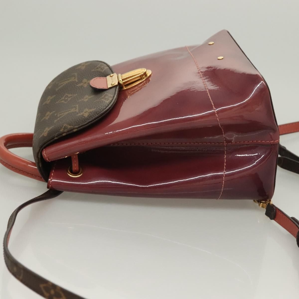 Louis Vuitton Louis Vuitton Hot Springs Backpack Vernis with Monogram Canvas Size ONE SIZE - 4 Thumbnail