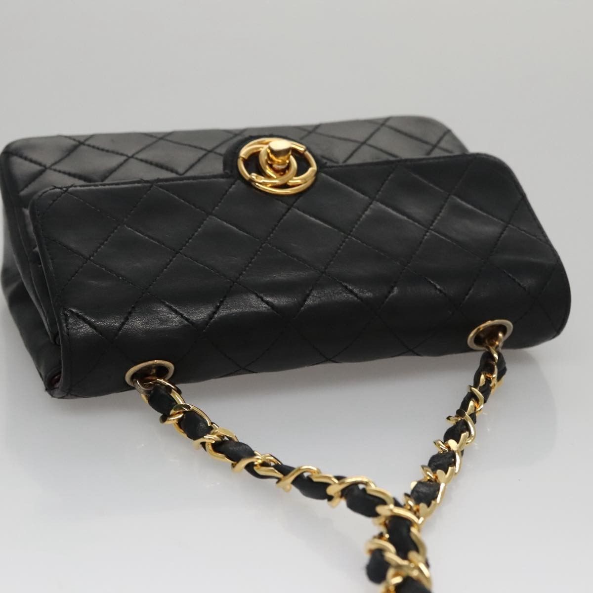 Chanel Chanel Vintage CC Chain Flap Bag Quilted Lambskin Size ONE SIZE - 16 Thumbnail