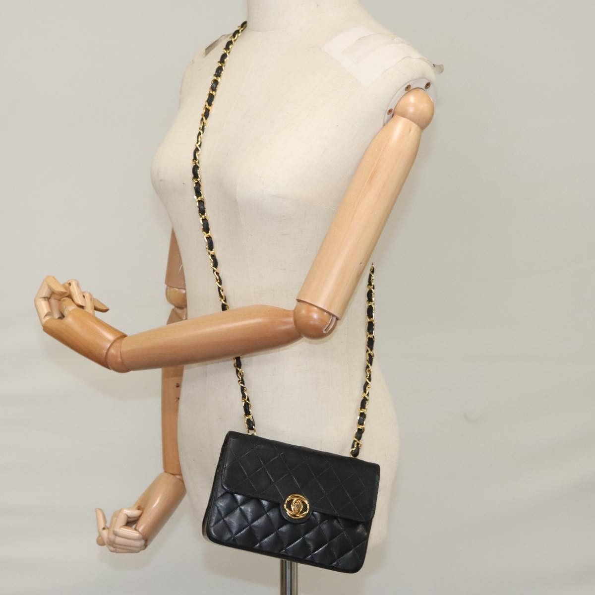 Chanel Chanel Vintage CC Chain Flap Bag Quilted Lambskin Size ONE SIZE - 14 Thumbnail