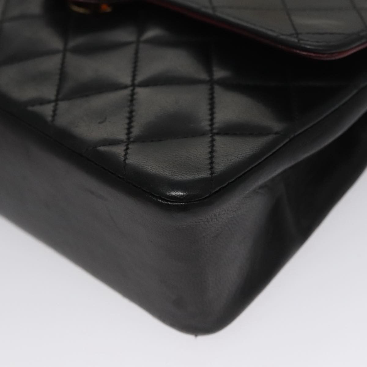 Chanel Chanel Vintage CC Chain Flap Bag Quilted Lambskin Size ONE SIZE - 9 Thumbnail