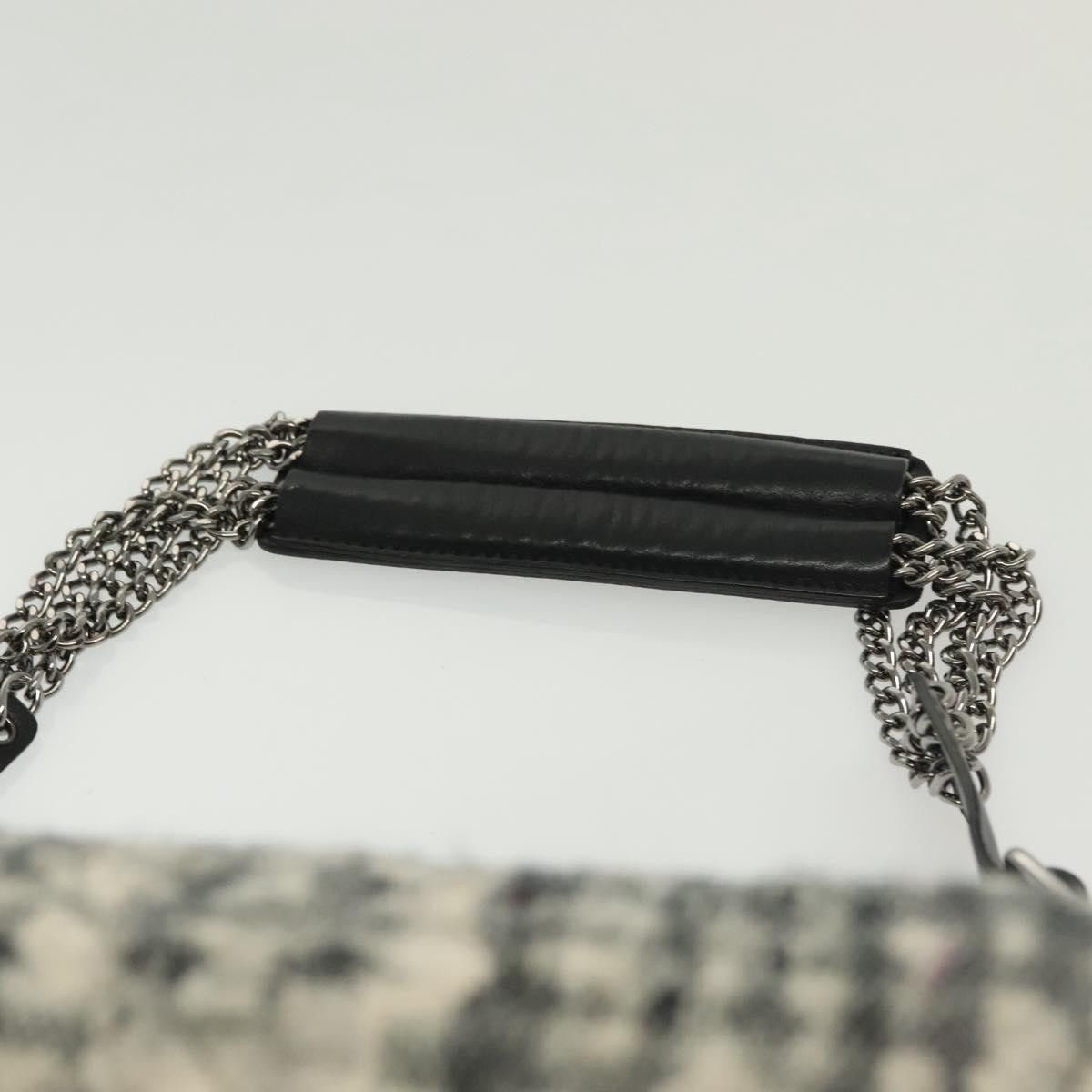 Chanel Chanel Camera Bag Camellia Tweed and Leather Size ONE SIZE - 20 Thumbnail