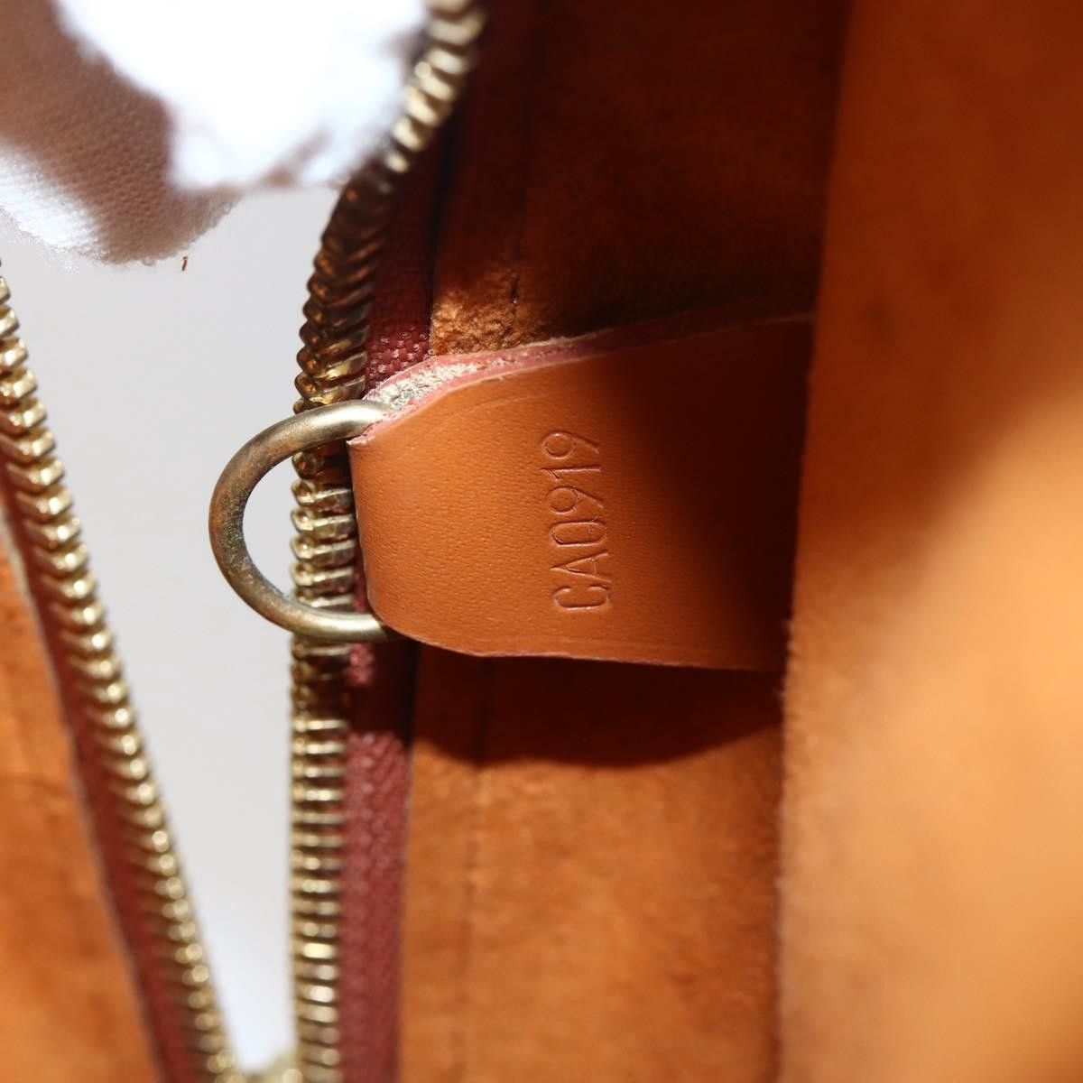 Louis Vuitton Louis Vuitton Voltaire Handbag Epi leather Size ONE SIZE - 7 Thumbnail